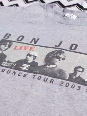 -XL- 2003 BON JOVI Bounce Tour Shirt | Vintage Band Merchandise | Hard Rock